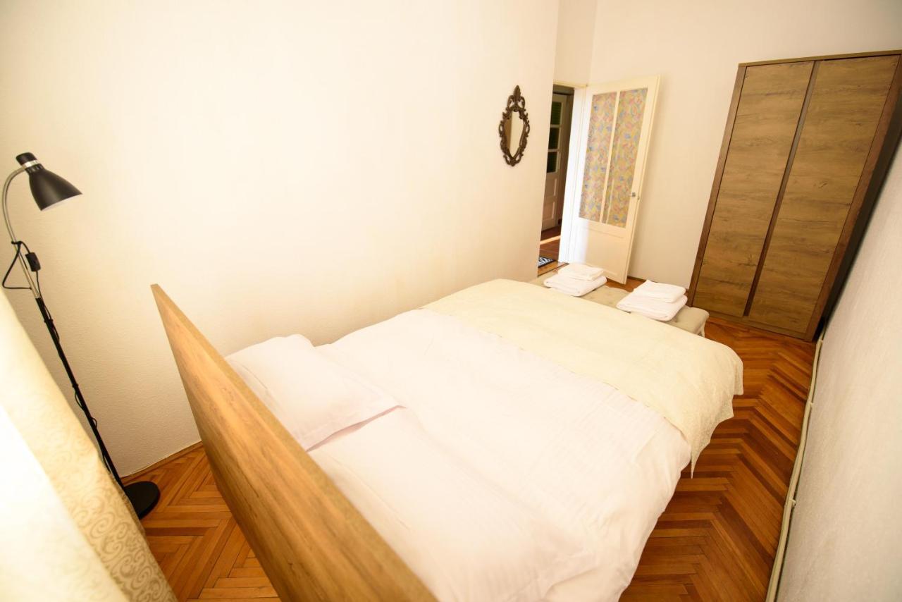 Apartament Stefan Daire Kaloşvar Dış mekan fotoğraf
